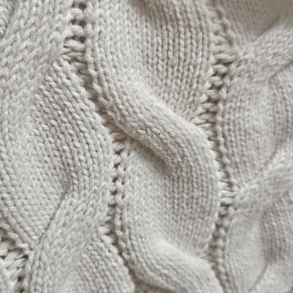 Pre-loved PINK ROSE Cropped Womens Off-White Sweater - Picture 3 of 5